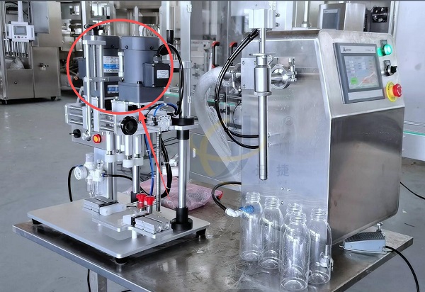 飲料灌裝機減速電機.jpg