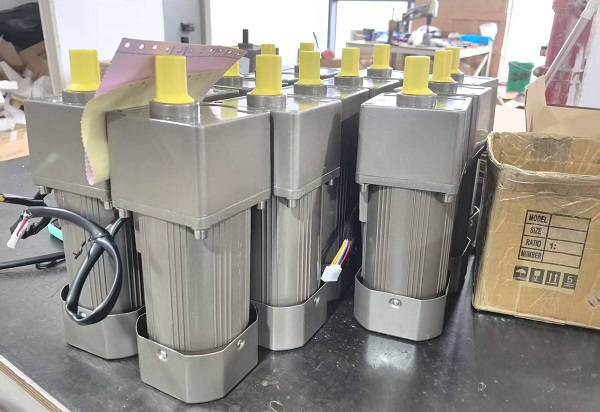 牛肉丸絞肉機180W減速電機.jpg