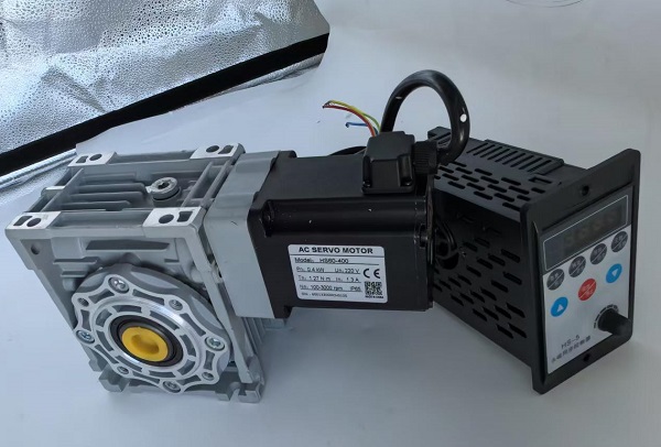 卷閘門電機減速機.jpg