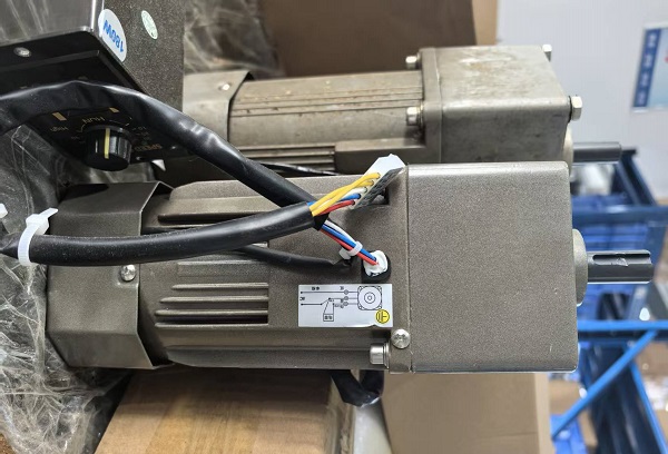 片皮機電機減速機,5IK120GU-AF微型減速電機.jpg 片皮機電機減速機,5IK120GU-AF微型減速電機.jpg