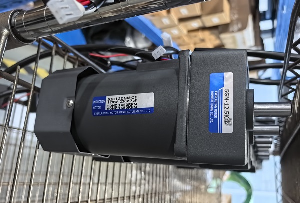 切菜機(jī)電機(jī)減速機(jī),140W微型齒輪減速電機(jī).jpg 切菜機(jī)電機(jī)減速機(jī),140W微型齒輪減速電機(jī).jpg