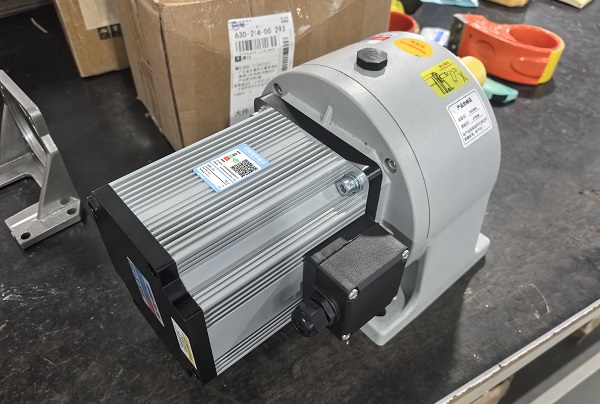 固液分離機(jī)電機(jī)減速機(jī),CH32-1.5KW-60SB齒輪減速電機(jī).jpg
